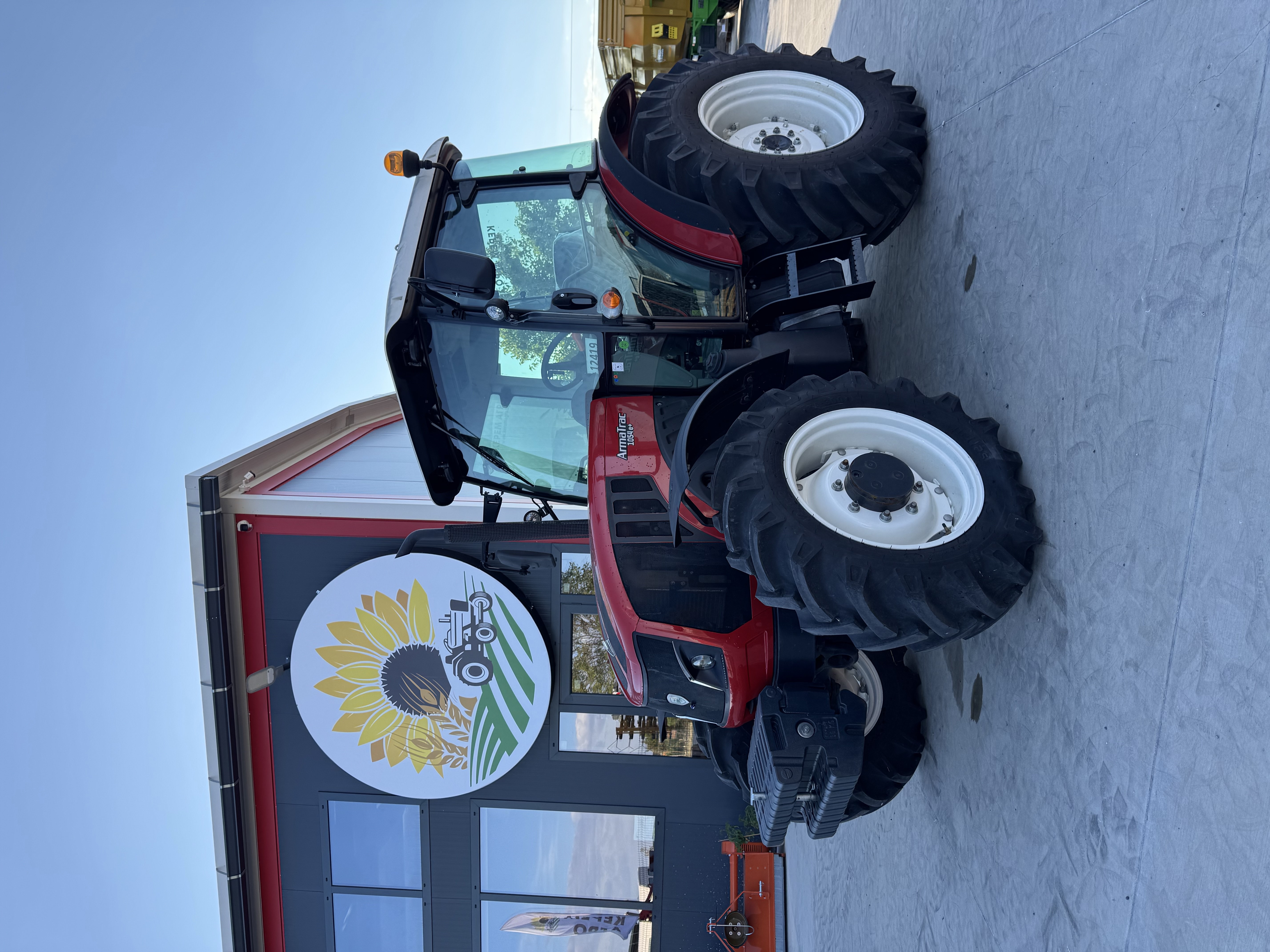 ARMATRAC 1054 e+
