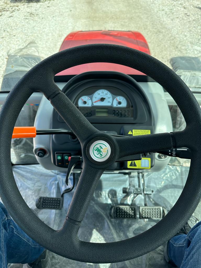 ARMATRAC 1054 е+ 9