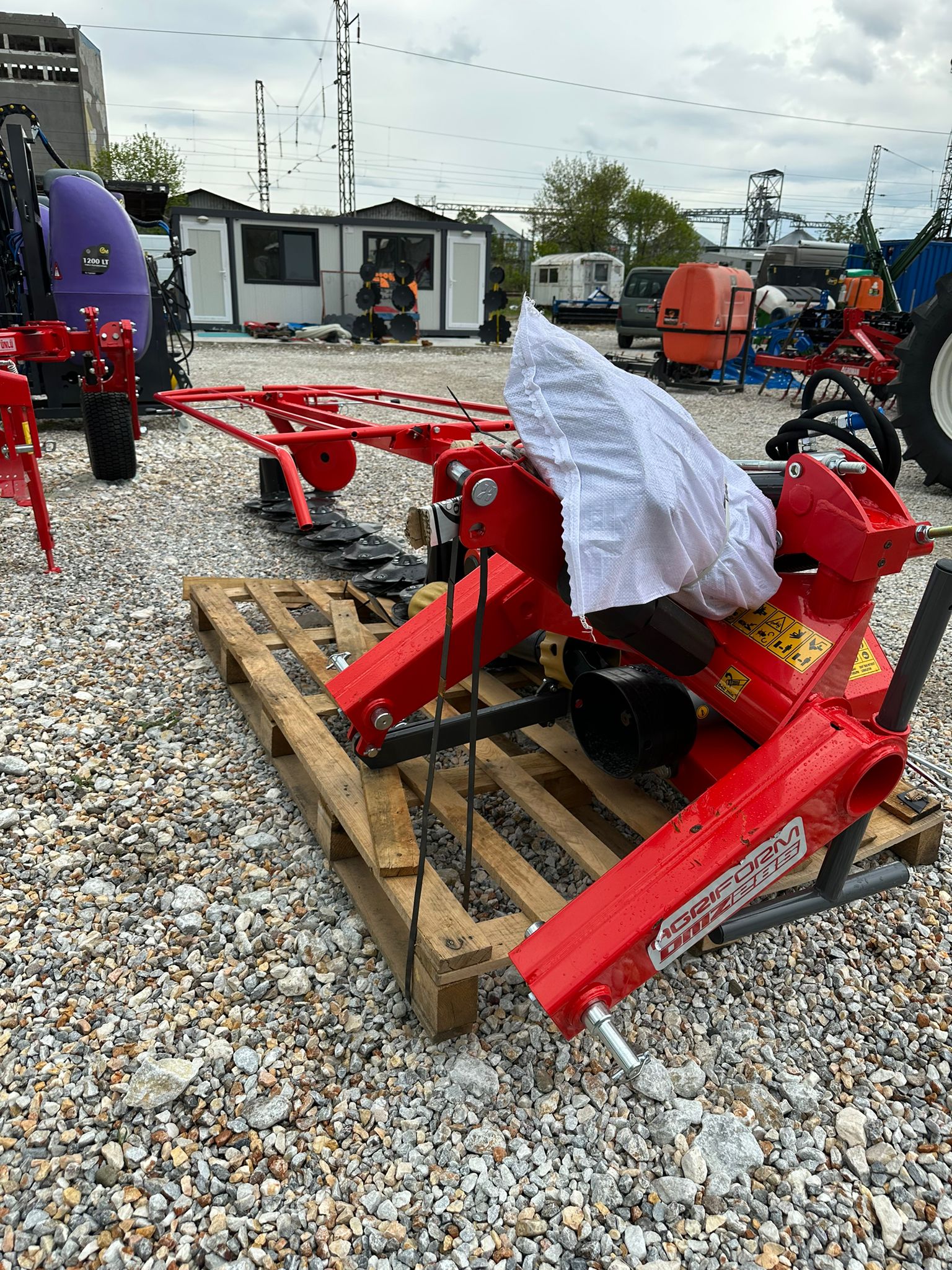 AGRIFORM DMZ 285 5