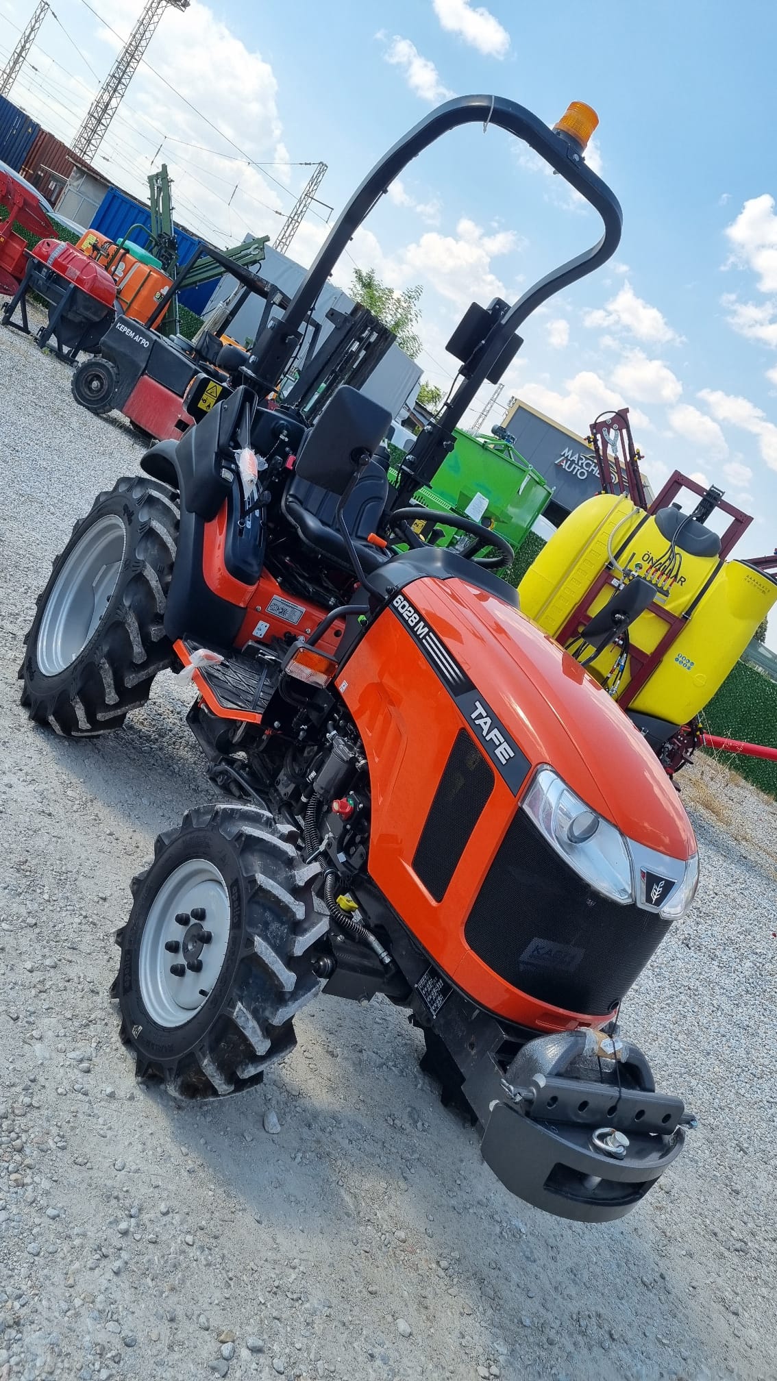 TAFE 6028M 2