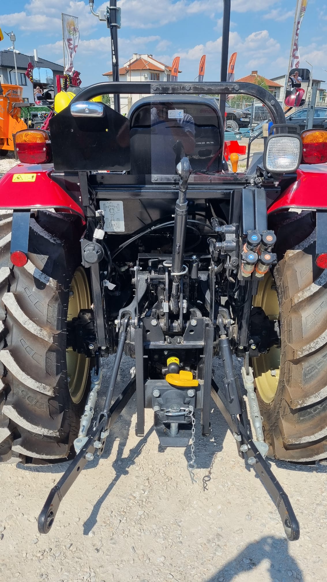 YANMAR YM359A 8